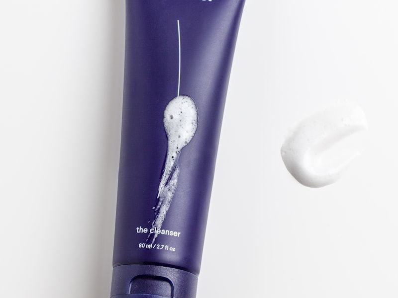 护肤成分大揭秘：科学分类与实用搭配指南